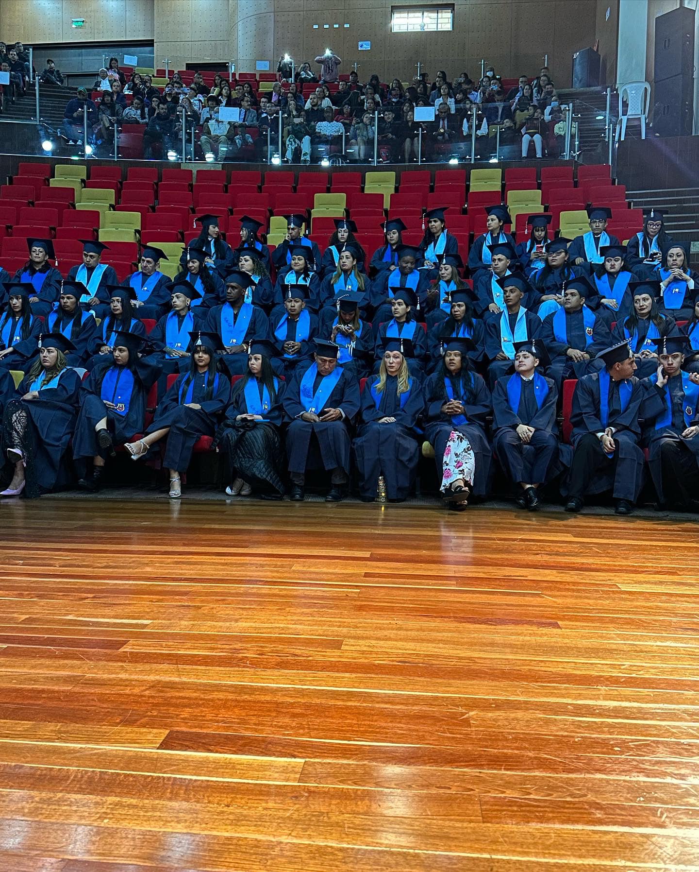 Educación y formación para la comunidad